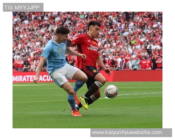 德里赫特绝平重演若塔绝杀里沙利松的戏剧性瞬间